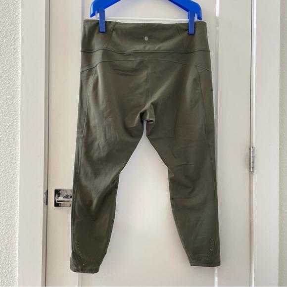 Athleta Rainier Tight Olive Green Size 2X - Picture 3 of 10